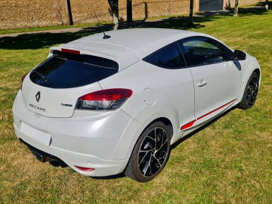 RENAULT MEGANE III COUPE 2.0 TURBO 265 RS LUXE - 3